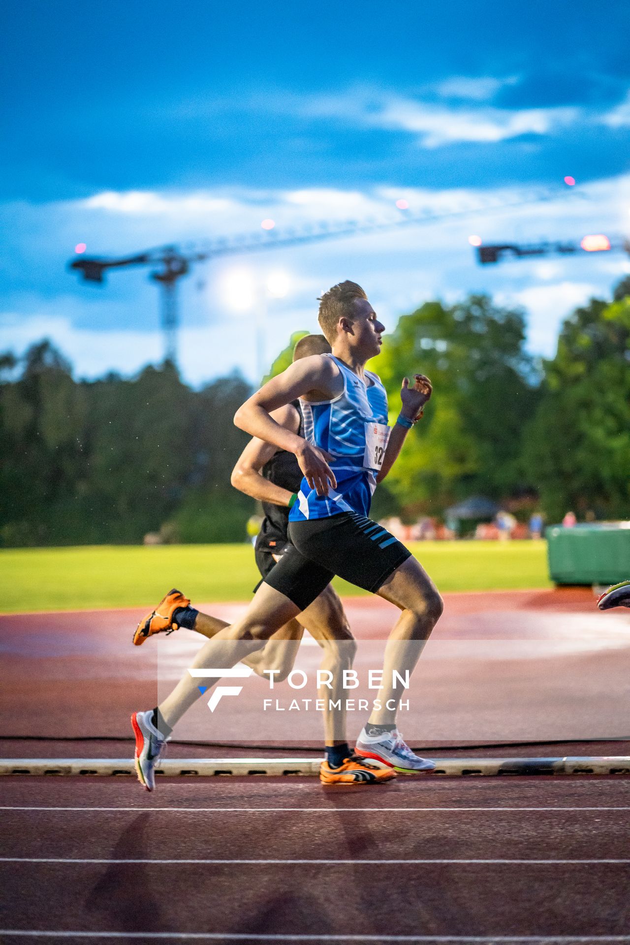 Jonas Kulgemeyer (OTB Osnabrueck) ueber 3000m am 03.06.2022 waehrend der Sparkassen Gala in Regensburg